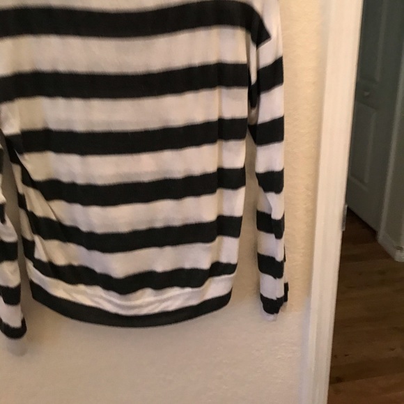 Mickey sweater - Picture 2 of 3